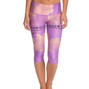 *SALE 3for$20* Teeki Goddess Capri Leggings